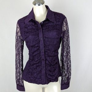 Moda international Purple lace top